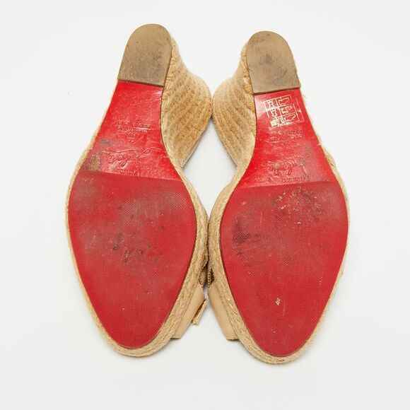 Christian Louboutin Ribbon Size 39 Beige Leather Wedge Sandals - Picture 6 of 7